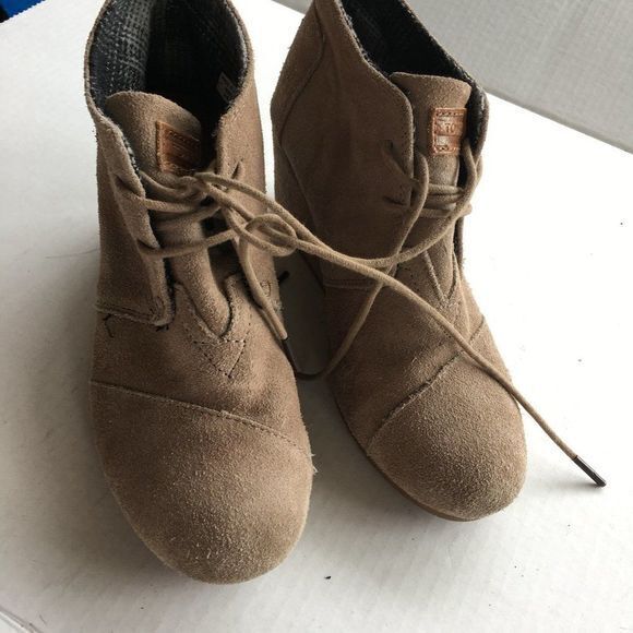TOMS Desert Taupe Wedge Ankle Booties Shoes Suede Leather‎ Women's Size 8.5 - Picture 3 of 8